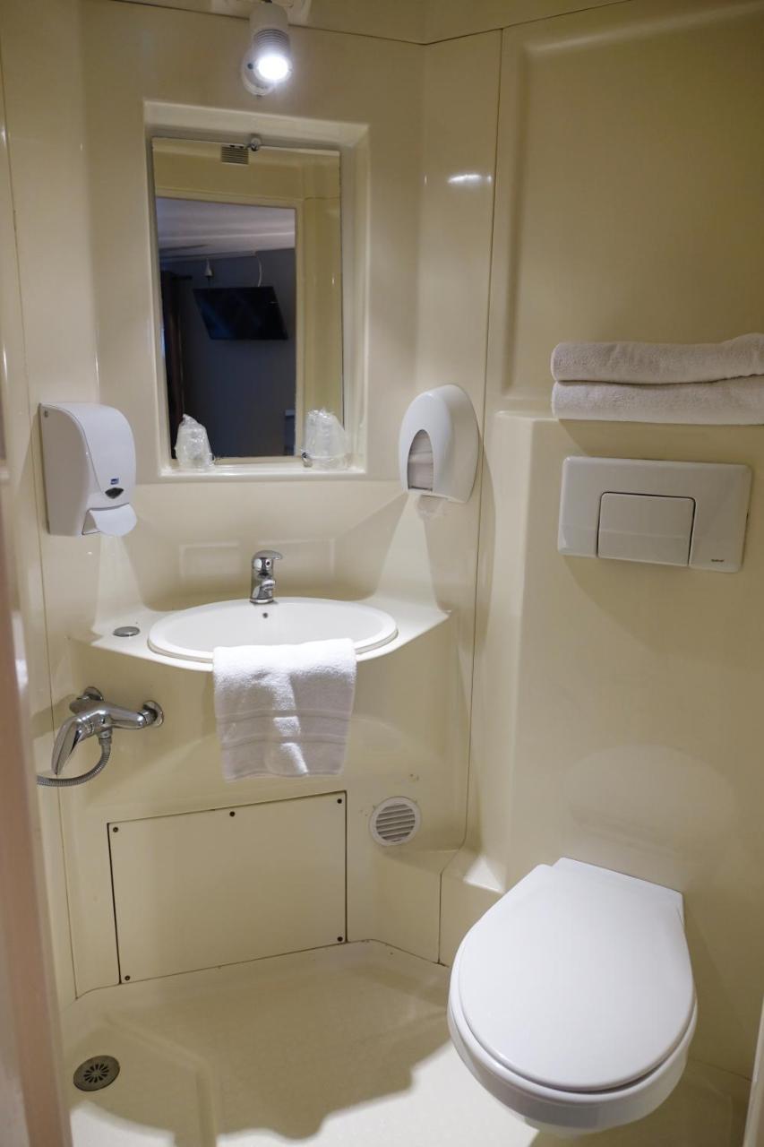 Fasthotel Bordeaux إيزين المظهر الخارجي الصورة
